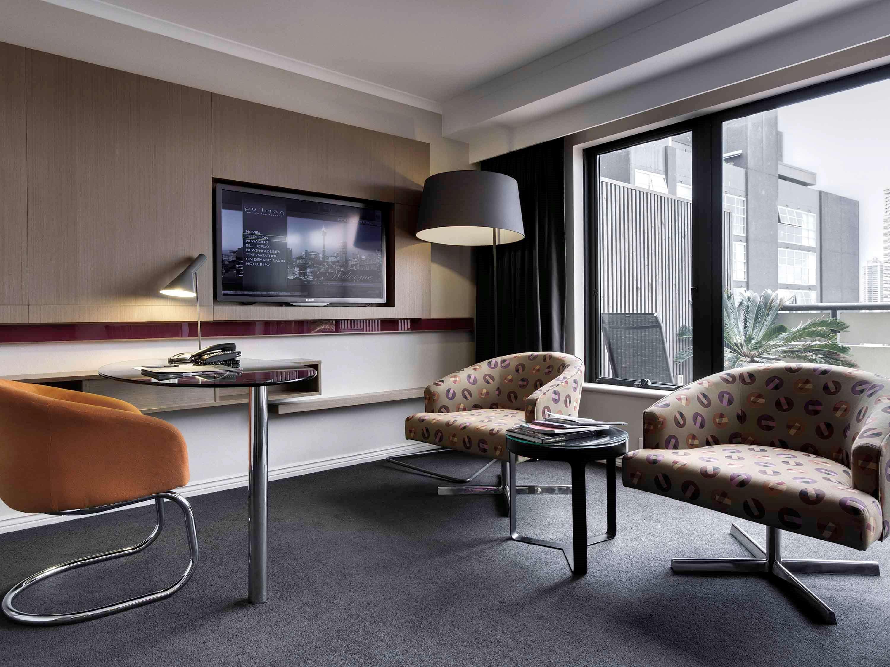 Pullman Sydney Hyde Park Otel Dış mekan fotoğraf A suite at the hotel